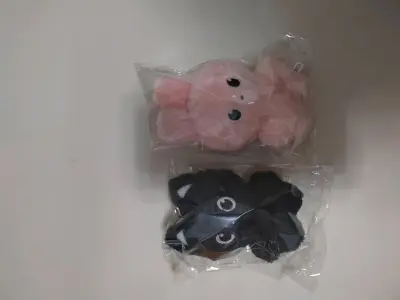 这次买的是一些周边，走的是竹蜻蜓专线路线，两周内到了，购买了基础加固服务，包装缝隙都用气泡纸填充了，很安心