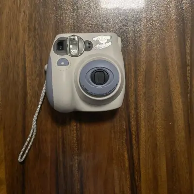 挖煤姬3月海淘好物分享来喽，欢迎大家收看我的挖煤姬3月开箱，这是今年购买到最喜欢的商品，是一个富士的拍立得相机，成色非常好，与描述一致，挖煤姬的加固服务非常好，十分牢固，泡沫很多，箱子很结实，让人十分安心，镜头完好无损，物流选择的是EPL，速度很快，一周左右就到了。...挖煤姬3月海淘好物分享来喽，欢迎大家收看我的挖煤姬3月开箱，这是今年购买到最喜欢的商品，是一个富士的拍立得相机，成色非常好，与描述一致，挖煤姬的加固服务非常好，十分牢固，泡沫很多，箱子很结实，让人十分安心，镜头完好无损，物流选择的是EPL