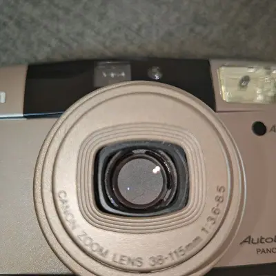 宝贝已收到！包装严实无损，发货迅速，沟通顺畅。相机功能正常，成色如图，快门清脆，镜头通透。性价比高，强烈推荐给胶片爱好者，值得信赖的卖家！