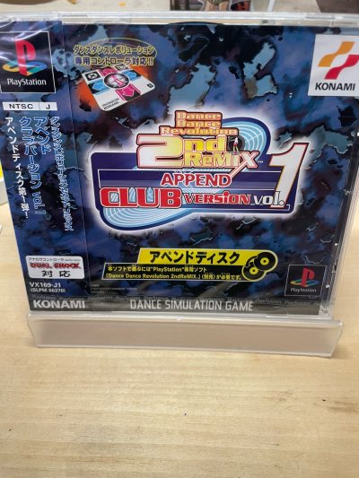 这单用的竹蜻蜓Plus，包装盒很结实，内部也填充了很多塑料泡泡袋，大概两周就到了。收到了寂静岭f特典亚克力钥匙扣，值得fans收藏