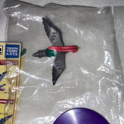 这次到货的是立体图鉴的豆豆鸽组，挖煤姬的包装很给力，东西到手没有破损，可以美美哒摆起来，希望下次也能这么给力



