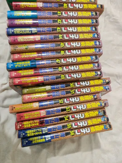 这次等了好久的漫画，趁着活动一起买的，从入库到发货很快，这次包装得很严实，没有出现破损，书本也全都完好，很满意的一次购物体验。