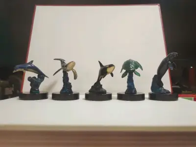 又来挖煤姬捡漏了，这套拉森的世界两位数就可以拿下 。这套扭蛋是由美国的海洋画家Christian Riese Lassen亲自监制的产品，是Lassen Art官方授权的周边。在国内平台上不太好找，而且价格都不尽人意，在骏河屋看到价钱不错就马上购买了，商品到手质量也...又来挖煤姬捡漏了，这套拉森的世界两位数就可以拿下 。这套扭蛋是由美国的海洋画家Christian Riese Lassen亲自监制的产品，是Lassen Art官方授权的周边。在国内平台上不太好找，而且价格都不尽人意，在骏河屋看到价钱不错