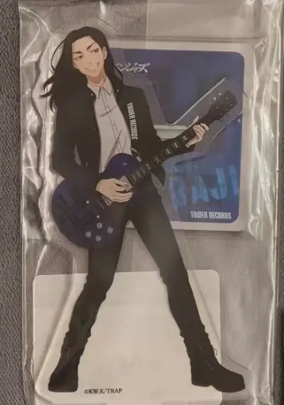 非常感谢出物，第一次吃到好价立牌简直是太貌美了，感觉此生无憾了，收到包装的很好，状态也很好，速度挺快的