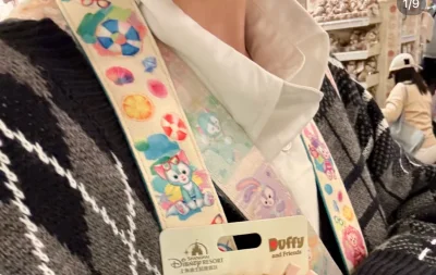 第一次使用挖煤姬，觉得很不错，虽然运费有点贵，但是商品是全新的未拆封的，很不错。超级可爱。下次还会再来，希望店家大卖。