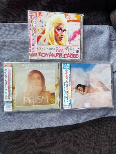 大家好!欢迎收看我的挖煤姬开箱分享，这是一次超级愉快的购物!无论是售前咨询还是售后跟进，都做得无可挑剔。真心推荐给大家!必须为这次的购物打call!物流信息实时可查，商品到手完好无损，期待下次购物!