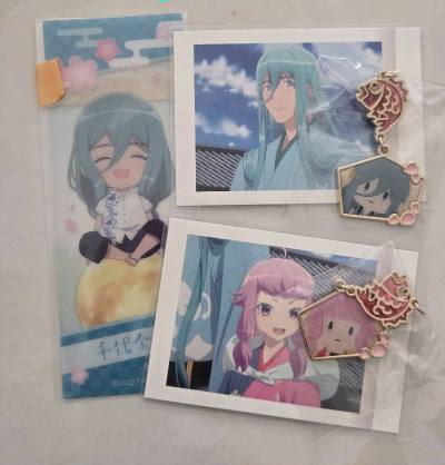 挖煤姬是很好用的切煤平台，这箱走的海运线路，二十多天到达，速度挺快的，而且价格划算，包装结实，纸片明信片都没有损坏，推荐