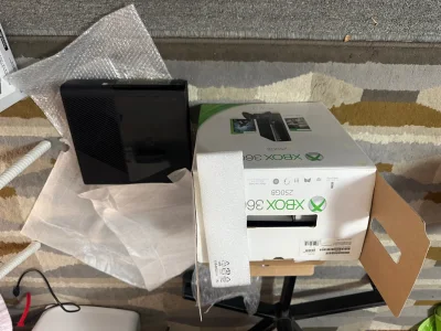 挖煤姬日淘，购物感觉很好，包装的非常，没有破损，文件夹也是在雅虎以很好的价格拍卖到了，感谢挖煤姬！真的希望每次都能这样