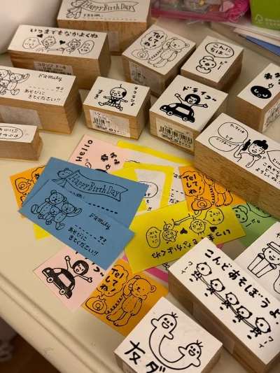 第一次切煤 就选中了挖煤姬 速度够快 切煤速度也快 基本都是秒切 到货后 审核 发货的速度也很快 买了一些印章之类的 运费才30多 总体下来很满意



