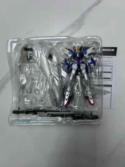 很不错的购物体验。卖家发货快。打包很用心。竹蜻蜓的速度也蛮快的，还包税。挖煤姬真的是非常好的代切平台。商品质量也非常的好。到手很满意！