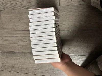 物流公司服务态度很好，运送速度很快，很满意的一次购物。快递很快，小哥很礼貌，多等了我几分钟也不介意。很满意


