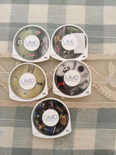 2026年新的一年开始了，先买了一些psp裸盘，虽然没有包装，不过都可以用。物流也很顺利，没有损坏，以后继续支持挖煤姬。