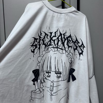 挖到这件Volcan的神仙单品也太绝了，印花设计真的太有范儿了！暗黑金属风的字母搭配二次元少女，这种反差萌的审美直接戳在心巴上，版型宽松又藏肉，穿上身瞬间拿捏住专属的个性氛围感，质感也绝绝子！
而且挖煤姬真的太靠谱了！全程体验丝滑到飞起，中文操作毫无门槛，代拍精准又...挖到这件Volcan的神仙单品也太绝了，印花设计真的太有范儿了！暗黑金属风的字母搭配二次元少女，这种反差萌的审美直接戳在心巴上，版型宽松又藏肉，穿上身瞬间拿捏住专属的个性氛围感，质感也绝绝子！
而且挖煤姬真的太靠谱了！全程体验丝滑到飞起，