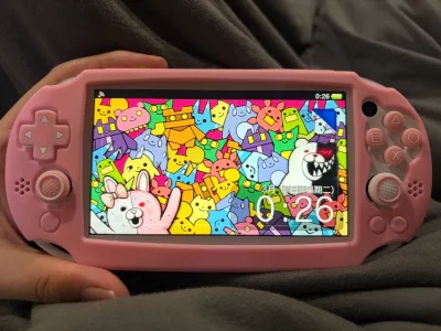 真的非常喜欢，而且价格真的非常实惠哪怕付了税都比国内便宜很多，并且机器橙色非常好，也不用担心翻新机！两个机器屏幕都不发黄，安全下车，完全不用担心快递暴力，每次都打包的很给力，物流两个星期以内就到了也很快！