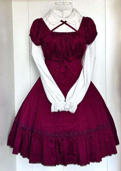 看到了心心念念的小裙子，和卖家交涉降价后立马拍下啦！夸夸挖煤姬，议价功能超级方便！快递也很快送达了＞＜好评！是一次很愉快的购物体验www