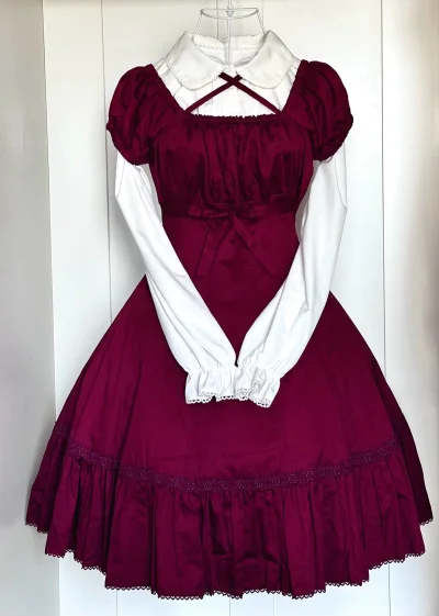 看到了心心念念的小裙子，和卖家交涉降价后立马拍下啦！夸夸挖煤姬，议价功能超级方便！快递也很快送达了＞＜好评！是一次很愉快的购物体验www