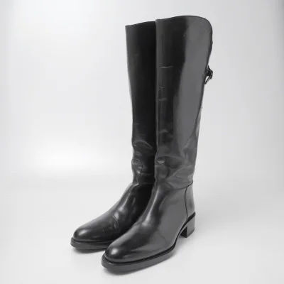 已经使用挖煤姬好多次啦， 依旧丝滑抢购， 价格合适 ，速度快，快递多种选择， 真的很好用呀很开心 ，会多多购买的。


