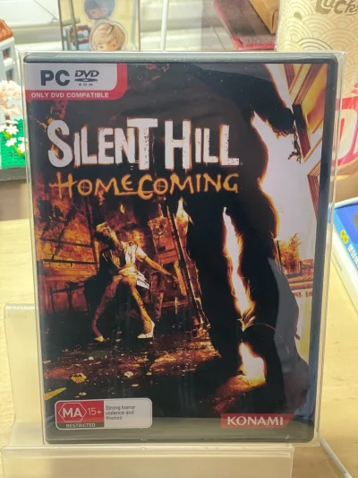 这单用的日本邮政EPL，大概两周的时间就到了，跟之前的可追踪小航空流程差不多。收到了PC欧版的SH归乡和一代的宣传小海报，fans值得收藏起来