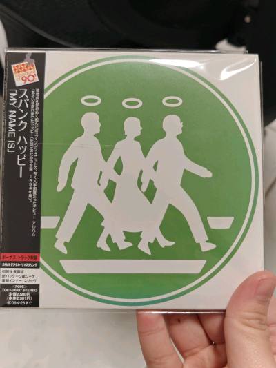 这次试了一下EPL速度还挺快的，每次都能从挖煤姬买到自己喜欢的碟子还很平价，真的很推荐大家从里边买自己喜欢的专辑！这次买的是My Name Is还是初回版的！