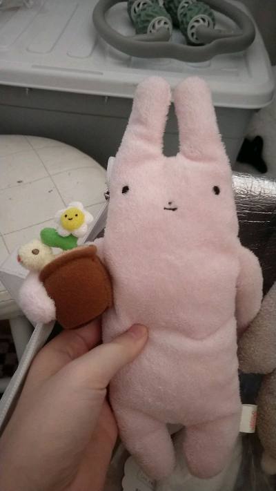 使用了很多次，依旧买到了喜欢的玩具，每次购物都很放心，包裹完好无损的到家了，物流通过也更快，客服工单也处理的非常快