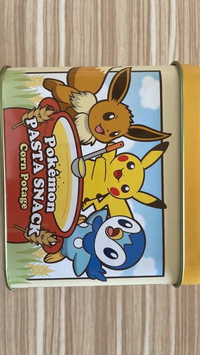 口袋妖怪 神奇宝贝 精灵宝可梦 铁盒 饼干盒 属于宝可梦联名的休闲零食 饼干盒 绝美绝版 实用动漫周边藏品 感谢挖煤姬代购



