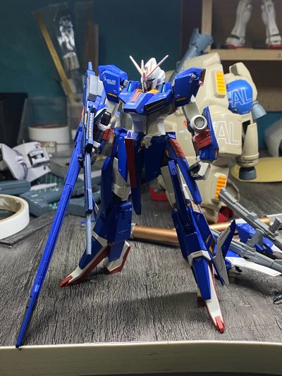 fix0034 z高达和z2高达，算是比较能看，就是很软，z高达造型特别好可惜软太软了，z2很棒，还能变形