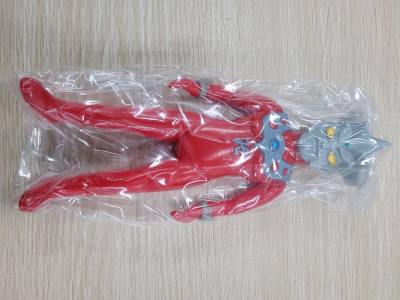 非常不错的商品，东西成色还行，虽然没有头卡，但这次也是有机会以相对比较合适的价格收下这么一个雷欧，希望有机会再次合作！