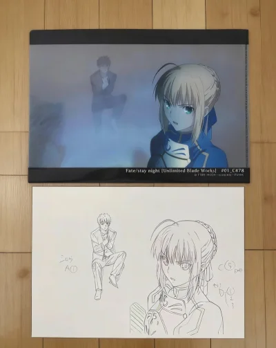 这款Fate/stay night [Unlimited Blade Works]的A4文件夹绝对是动画迷的珍藏好物！它不仅收录了经典名场面的高清动画截图，还附赠了对应场景的复刻原画稿，线稿里的人物动态、色彩标注与分镜细节都清晰可见，完美还原了ufotable的制作...这款Fate/stay night [Unlimited Blade Works]的A4文件夹绝对是动画迷的珍藏好物！它不仅收录了经典名场面的高清动画截图，还附赠了对应场景的复刻原画稿，线稿里的人物动态、色彩标注与分镜细节都清晰可见，完美