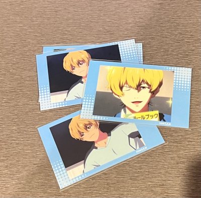 这次切的是要圭的纸片，下单特别迅速啊，美美买到了，入库操作也很快，物流也很平稳，东西到手状态特别完美。全程顺畅有序，这次购物体验满分(o^^o)