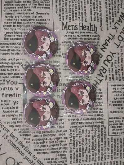 挖煤姬整合日淘资源，支持一键翻译与支付宝支付。我选竹蜻蜓路线，实惠又发货迅速。周边品相完美，包装严实，八角尖尖无磕碰，体验极佳。