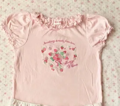 很喜欢海淘回来的每一件，物流一个星期就到了，物流信息更新的也很及时，使用海淘很多次了，软件也在一点一点更改进，希望越来越好！