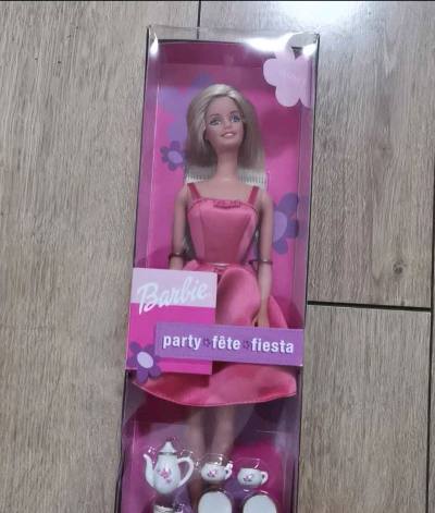 一直想自己海淘体验一次，整体感觉挺好的，东西很多也很齐全，淘了一个古董芭比，好价拿下了，运费要买多件会便宜点，下次还会买的，全程没有特别久，算很好的体验了