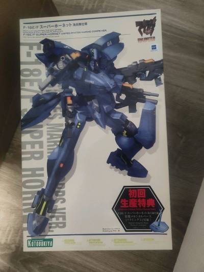 这一次买到的是寿屋muv luv拼装模型f-18E/F大黄蜂战术机拼装模型，通过使用挖煤姬发放的优惠卷，减免了部分费用，同时再使用积分，也抵扣了部分运费，最后算下来好价到手，物流种类多种多样，时效不错，价格透明，到手检查也没有什么问题，非常推荐大家使用！