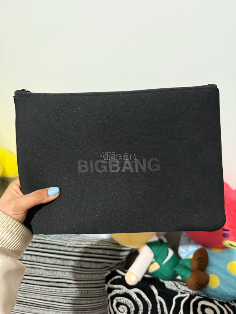 收到的第五箱海运件！也是非常顺利的收到了时效发挥依旧很稳定。每个东西都很完好地躺在箱子里包装非常安全。煤炉可以秒切的功能真的是太好了特别喜欢！还要继续买买买