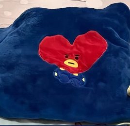 非常喜欢这些衣服，运回家也特别便宜，很喜欢挖煤姬的运输速度，会继续购买的，在挖煤姬平台继续购买，安心放心


