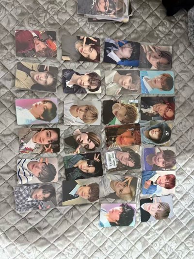 非常喜欢这些小卡，运回家也特别便宜，很喜欢挖煤姬的运输速度，会继续购买的，在挖煤姬平台继续购买，安心放心






