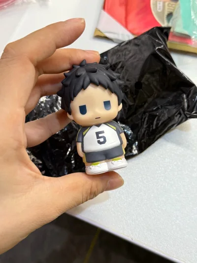 买了很多零零碎碎的，可以帮你填面单就很方便！打包也很好！毛绒、谷子都包得特别严实，防撞防压做得很到位，拆箱时东西都完好无损，边角也没磕碰。