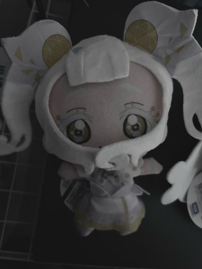 一下子切到的三个，刚入坑就看到如此萌的娃谁能忍得住，我女太可爱了！挖煤姬物流跟包装都很快很用心，好心情UPUP！