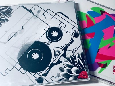 这次切了一些周边，走的路线是ems，用时10多天，速度还是很快的。挖煤姬界面简单，很好上手，挖煤姬也有很多附加服务可以选择，为我们的切煤提供了保障，挖煤姬每个月会有分享得积分的活动，可以获得比较多的积分，积分可以用来抵扣国际运费。值得夸赞的是挖煤姬的打包技术，包裹的...这次切了一些周边，走的路线是ems，用时10多天，速度还是很快的。挖煤姬界面简单，很好上手，挖煤姬也有很多附加服务可以选择，为我们的切煤提供了保障，挖煤姬每个月会有分享得积分的活动，可以获得比较多的积分，积分可以用来抵扣国际运费。值得夸赞