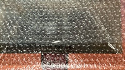 一个多月前到的一箱，箱内物品不多。主要是大件，物品保护妥当，东西没有受损，都有泡泡纸保护，期待下一件。