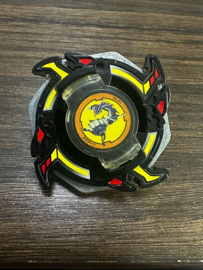 期待已久的黑勾龙s和枪灰色龙ga终于到了～给我的青龙家族成员又添二个小家伙，枪灰色龙ga确实少见，看见这之前我都不知道还有这颜色的异色，换上大会银配重块也是很亮眼哇～