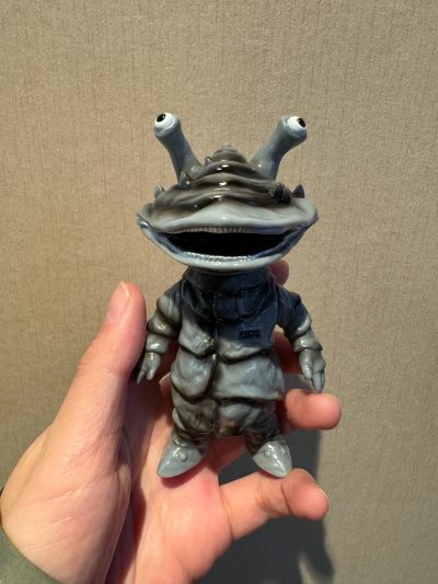 22年一见钟情的配色终于在挖煤姬收到啦真的很很很开心！wf展会大爆弹比想象的还要大超惊喜的！赌博默示录立牌真大真值啊！真心期盼竹蜻蜓plus能回归…