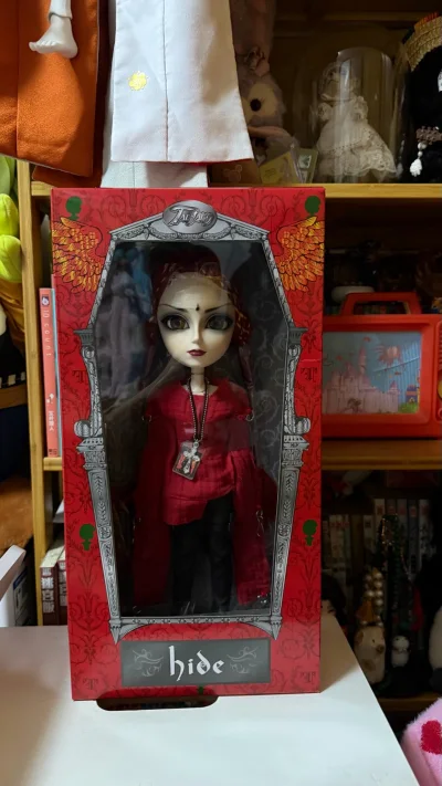 第一次用挖煤姬拍了一个pullip的娃娃 对比了多方平台最后发现这里最好价 哪怕算上邮费和关税也比国内便宜不少……拍下以后大概半个月不到吧顺利到了家里！很顺利的一次购物！！