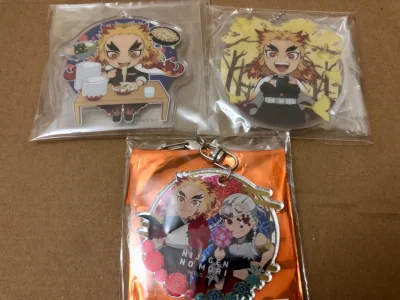 最后一单plus线，这单都是小件，包裹小小的，也安全拿到手啦！趁着电影热买了一堆，原本还担心运费加税会不会太贵，有免税真心省了不少，希望plus早日回归吧。