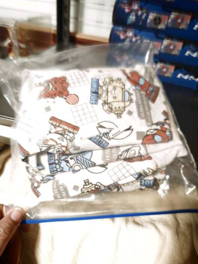 这次买的比较多，每个都是我喜欢的，虽然东西但是不影响打包完美和发货快，收到货满满的一大箱，简直挖煤姬就是我的神，五星好评