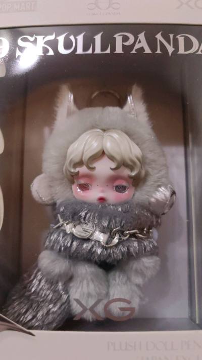 sp×xg 泡泡玛特日本限定。