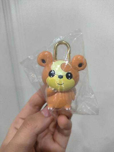 在挖煤姬捡买到的中古老锁头，全新未拆封品相很好很精致，非常少见。挖煤姬的入库拍照服务特别划算，可以保护自己的权益，避免被骗 而且挖煤姬每个月都会设置很多积分活动，可以用来抵扣运费，包装的很牢固发货也很快，海运三十天也就能到手。