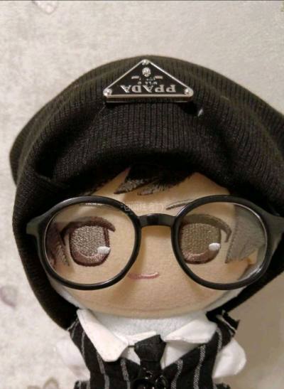 顺利到家太好了，一直带着出门也很安心，谢谢出物咪出物，谢谢代购老师。平台的物流一直稳步更新，到货时效也很喜欢，客服态度也很好。


