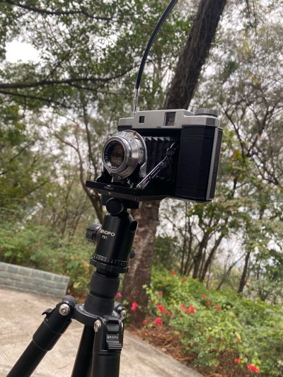 很低价格买了台，虽然有点小问题，但是功能也算正常，配件也齐全！海淘使用起来购买方便，还有很多优惠券，邮寄速度也很快！还有额外加固服务选择！确实方便很多！推荐！