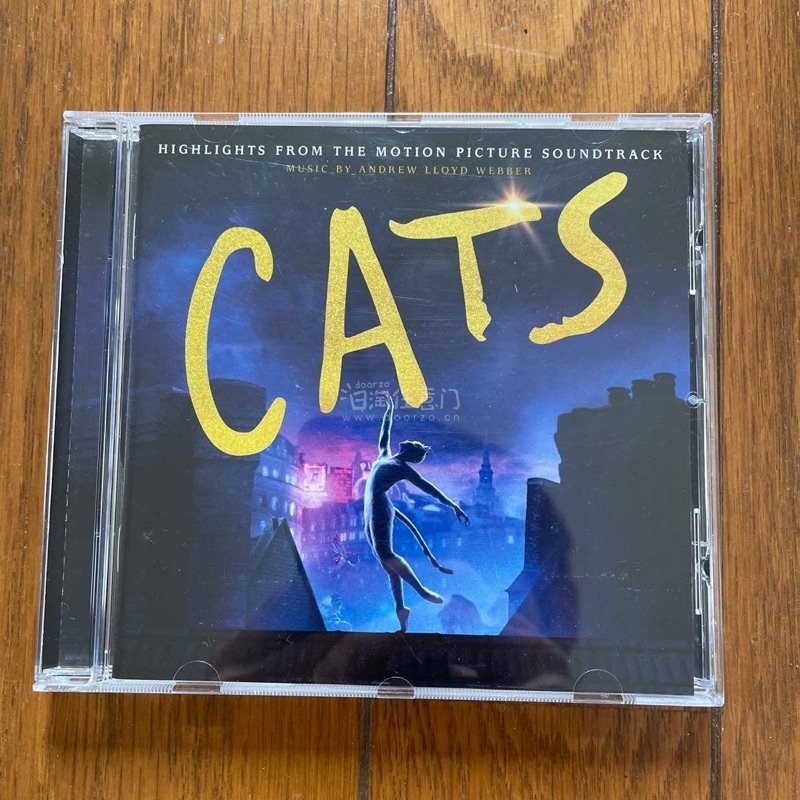 太喜欢挖煤姬了！不管是买中古包还是周边都非常方便。下单后几乎秒拍，不用担心好物被抢走。打包技术一流，加固得非常好，漂洋过海依然完好无损。